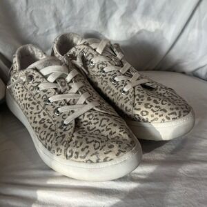 Roxy Surf Platform‎ Sneakers Women's Size 9.5 Silver White Leopard Animal Print